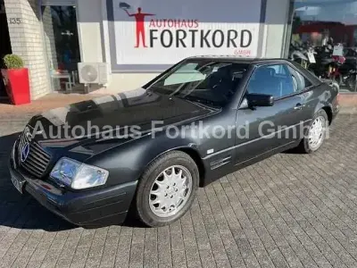 Gebraucht Mercedes SL320 231 PS (169 kW) 1997 Schwarz Cabrio