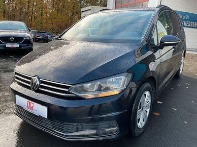 Gebraucht VW Touran 122 PS (89 kW) 2023 Schwarz Van / Kleinbus