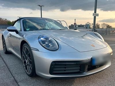 Usata Porsche 911 450 CV (330 kW) 2023 Argento Cabrio