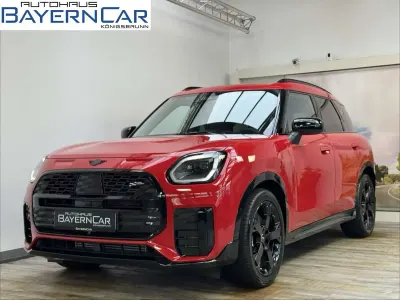 Gebraucht Mini John Cooper Works 170 PS (125 kW) 2025 Chili red ii Kleinwagen