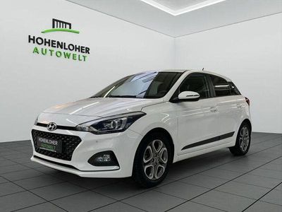 Gebraucht Hyundai i20 Style 120 PS (88 kW) 2019 Weiß Limousine