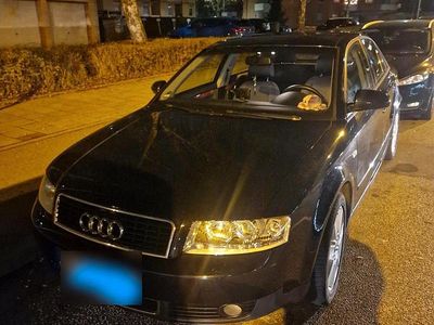 Gebraucht Audi A4 96 PS (70 kW) 2002 Blau Kleinwagen