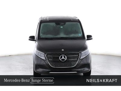 Gebraucht Mercedes V300 237 PS (174 kW) 2025 Obsidianschwarz Van / Kleinbus