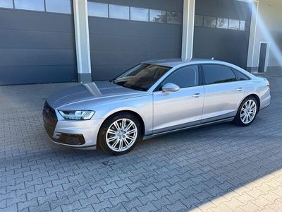 Audi A8L