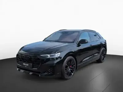 Gebraucht Audi Q8 Comfort 489 PS (359 kW) 2024 Schwarz (schwarz) SUV