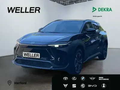 Gebraucht Toyota bZ4X Basis 150 kW (204 PS) 2023 Schwarz SUV