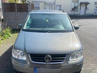 Gebraucht VW Touran 140 PS (102 kW) 2006 Silber Van / Kleinbus