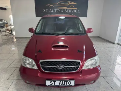Gebraucht Kia Carnival 144 PS (105 kW) 2006 Rot Van / Kleinbus