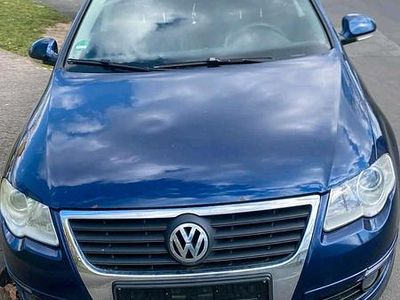 Gebraucht VW Passat 145 PS (106 kW) 2006 Blau Kombi