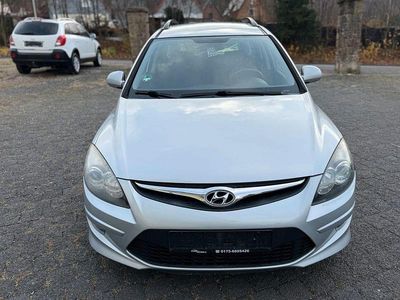 Second-hand Hyundai i30 Classic 90 CP (66 kW) 2010 Gri Break