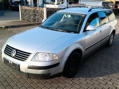 Gebraucht VW Passat 101 PS (74 kW) 2005 Silber Kombi