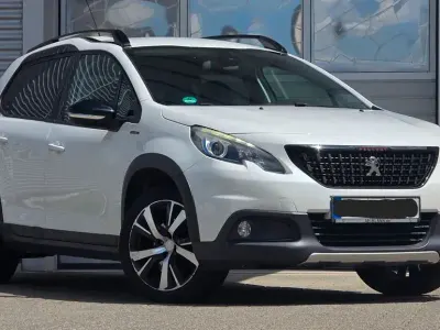Gebraucht Peugeot 2008 Allure GT-Line 131 PS (96 kW) 2016 Weiß SUV