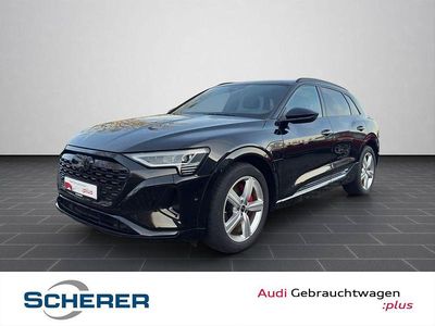 Gebraucht Audi Q8 e-tron Comfort 300 kW (408 PS) 2023 Mythosschwarz metallic (metallic) SUV