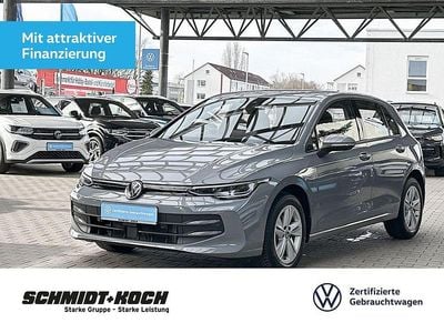 Gebraucht VW Golf VIII Life 116 PS (85 kW) 2024 Mondsteingrau (grau) Limousine