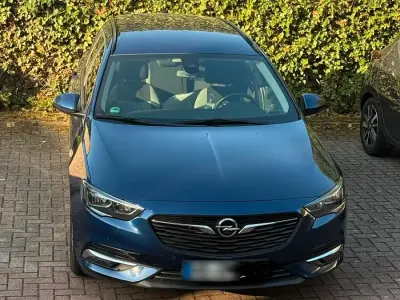 Gebraucht Opel Insignia 136 PS (100 kW) 2020 Blau Kombi