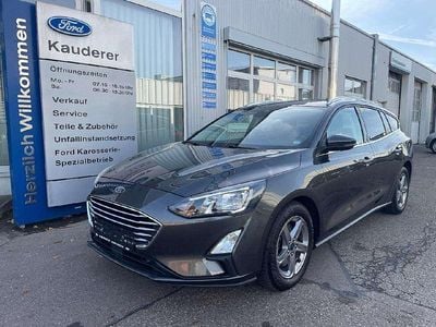 Magneticgrau (metallic) Gebraucht 2021 Ford Focus Cool & Connect Kombi | 16.290 € (Fairer Preis)