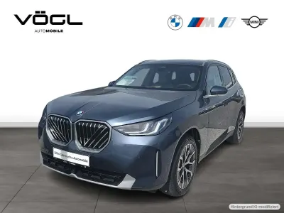 Gebraucht BMW X3 Sport Line 197 PS (144 kW) 2025 Arctic race blue SUV