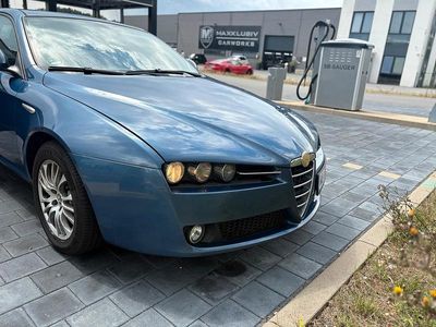Alfa Romeo 159