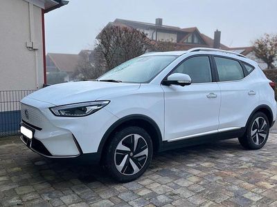 Weiß Gebraucht 2023 MG ZS Luxury SUV | 21.699 € (Fairer Preis)