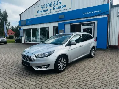 Gebraucht Ford Focus Titanium 120 PS (88 kW) 2016 Silber Kombi