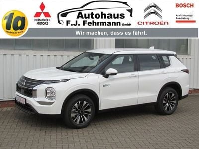 Neu Mitsubishi Outlander P-HEV Basis 306 PS (225 kW) 2025 Weiß SUV