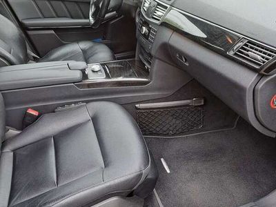 gebraucht Mercedes E300 E300 CDI DPF BlueEFFICIENCY 7G-TRONIC Avantgarde