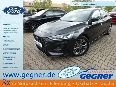 Gebraucht Ford Focus ST-Line 155 PS (114 kW) 2025 Obsidianschwarz metallic Limousine