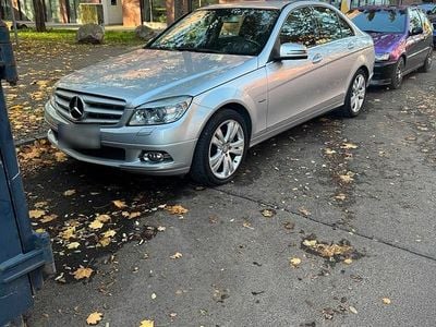 Gebraucht Mercedes C250 204 PS (150 kW) 2009 Grau Limousine