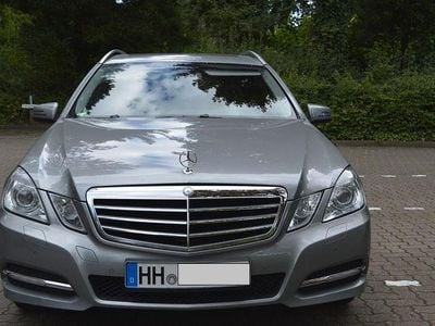 Mercedes E200