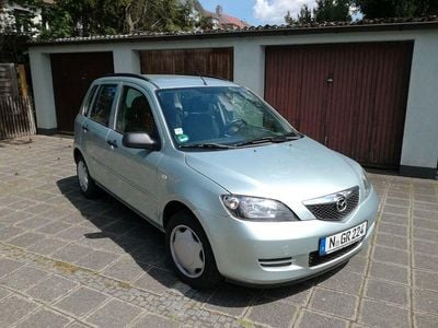 Gebraucht Mazda 2 Active 80 PS (58 kW) 2004 Grün Kleinwagen