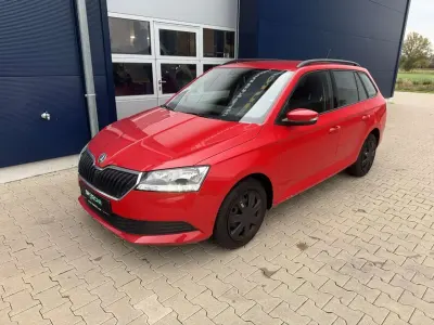 Gebraucht Skoda Fabia Cool Plus 75 PS (55 kW) 2019 Corrida red Kleinwagen