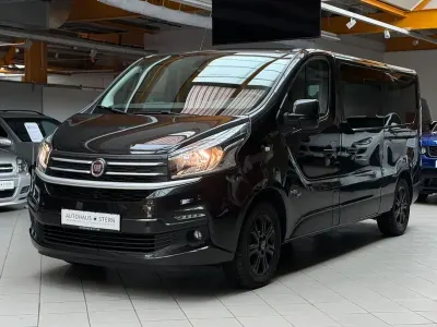 Gebraucht Fiat Talento Family 145 PS (106 kW) 2018 Schwarz Van / Kleinbus