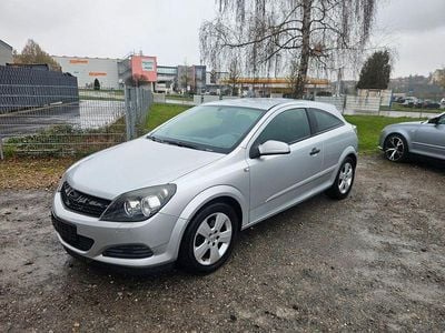 Gebraucht Opel Astra GTC Sport 116 PS (85 kW) 2010 Grau Limousine