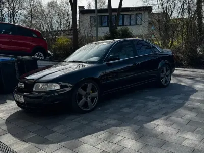 Gebraucht Audi A4 Performance 300 PS (220 kW) 2000 Schwarz Limousine