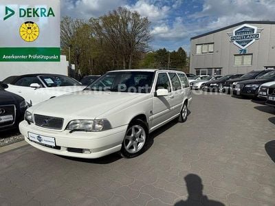 Second-hand Volvo V70 165 CP (121 kW) 1998 Alb Break