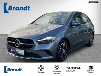 Gebraucht Mercedes B200 Advanced 150 PS (110 kW) 2024 Grau Kleinwagen