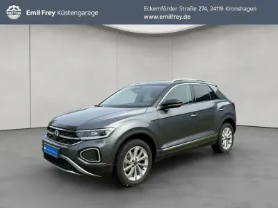 Używany VW T-Roc Style 150 KM (110 kW) 2023 Szary SUV