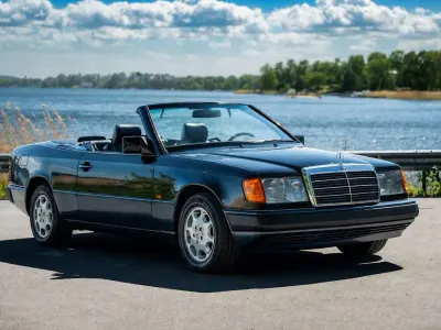 Gebraucht Mercedes 300 220 PS (161 kW) 1993 Blau Cabrio