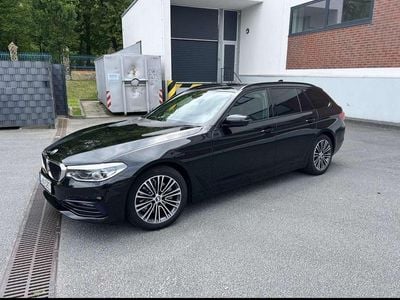 Schwarz Gebraucht 2019 BMW 520 Sport Line Kombi | 20.599 € (Guter Preis)