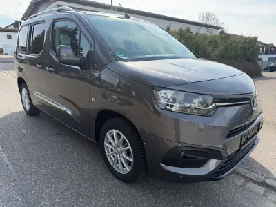 Gebraucht Toyota Proace Verso City 131 PS (96 kW) 2021 Basaltgrau Kombi