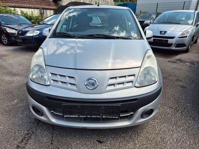 Nissan Pixo