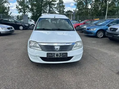 Gebraucht Dacia Logan MCV Ambiance 75 PS (55 kW) 2010 Weiß Kombi