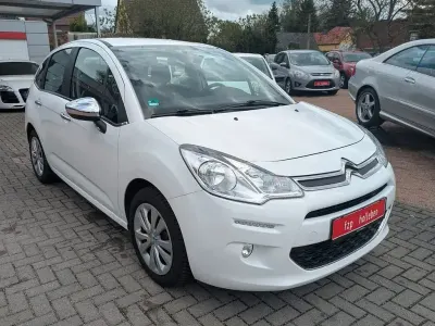 Gebraucht Citroën C3 SELECTION 68 PS (50 kW) 2014 Lack weiss banquise Limousine