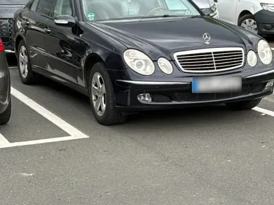 Gebraucht Mercedes E320 240 PS (176 kW) 2002 Limousine