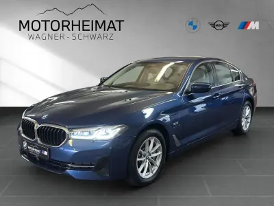 Używany BMW 530e Sport Line 292 KM (214 kW) 2022 Niebieski Sedan/Limuzyna
