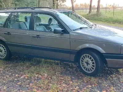 Gebraucht VW Passat 115 PS (84 kW) 1991 Grau Kombi