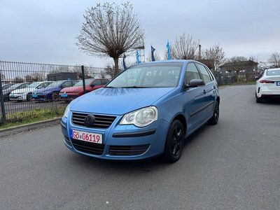 Blau Gebraucht 2006 VW Polo Trendline Kleinwagen | 2.590 € (Fairer Preis)