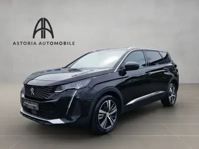 Gebraucht Peugeot 5008 Allure 131 PS (96 kW) 2021 Schwarz SUV