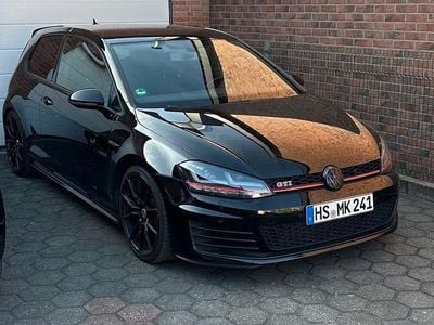 Gebraucht VW Golf VII GTI 230 PS (169 kW) 2016 Schwarz Limousine