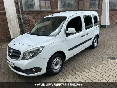 Gebraucht Mercedes Citan 109 90 PS (66 kW) 2017 Weiß Limousine